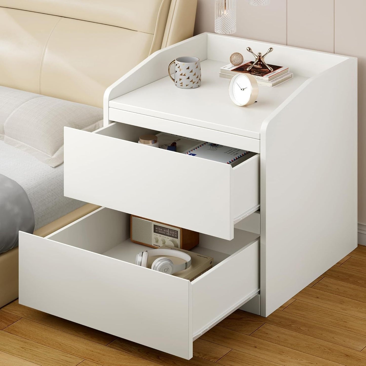 Nachtkastje – Bijzettafel – Ladekast – Opbergkast – Slaapkamerkast – Wit – Modern Design – 2 Lades – MDF Hout – Hoogte 69 cm – Compact & Duurzaam