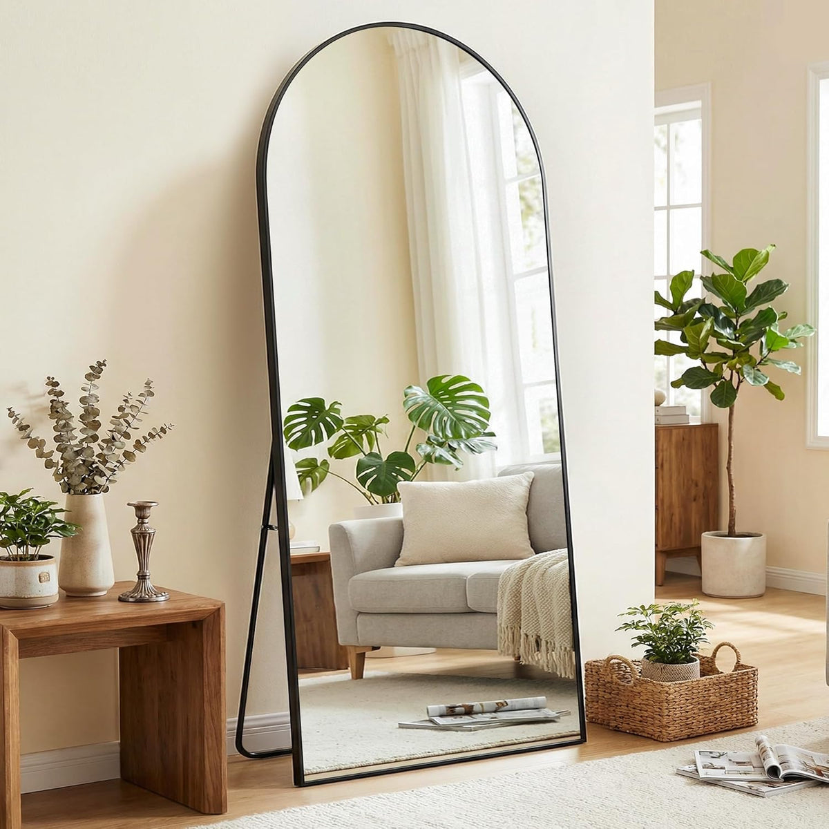 Antok 180 x 72 cm full-body spiegel, gebogen staande spiegel, frame van aluminiumlegering, onbreekbaar glas, vloerspiegel voor woonkamer, kleedkamer, zwart
