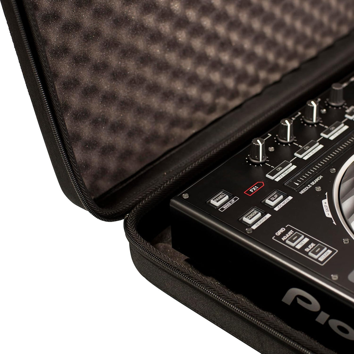Gator Cases Lichtgewicht gevormde EVA Opbergkoffer; Geschikt voor Pioneer DDJ-SZ & Uitrusting tot 35"x19"x3" (GU-EVA-3519-3)