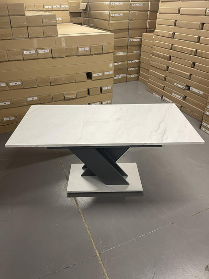 Uitschuifbare Eettafel – Moderne Tafel – Eetkamertafel – Uitschuiftafel – Marmerlook Tafel – 120-160 cm Lengte – Grijs V-Pootontwerp