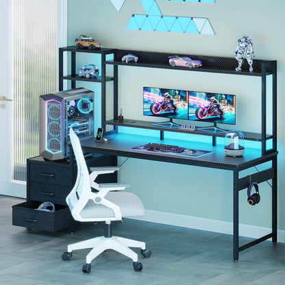 Coleshome Gamingbureau met Plank en Lades, 161×48 cm Gamebureau met LED-verlichting & Ingebouwd Stopcontact, Computertafel met Opbergplanken & Monitorstandaard, Zwarte Koolstofvezel