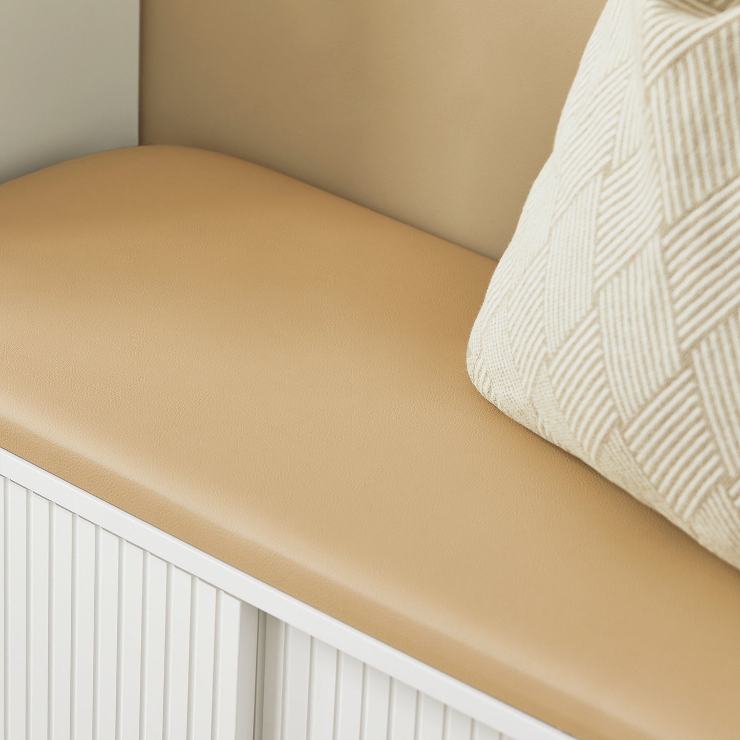Schoenenkast – Schoenenrek – Schoenenbank – Halmeubel – Opbergmeubel – MDF Wit – Zitkussen en Compacte Opbergruimte voor 4 Paar Schoenen