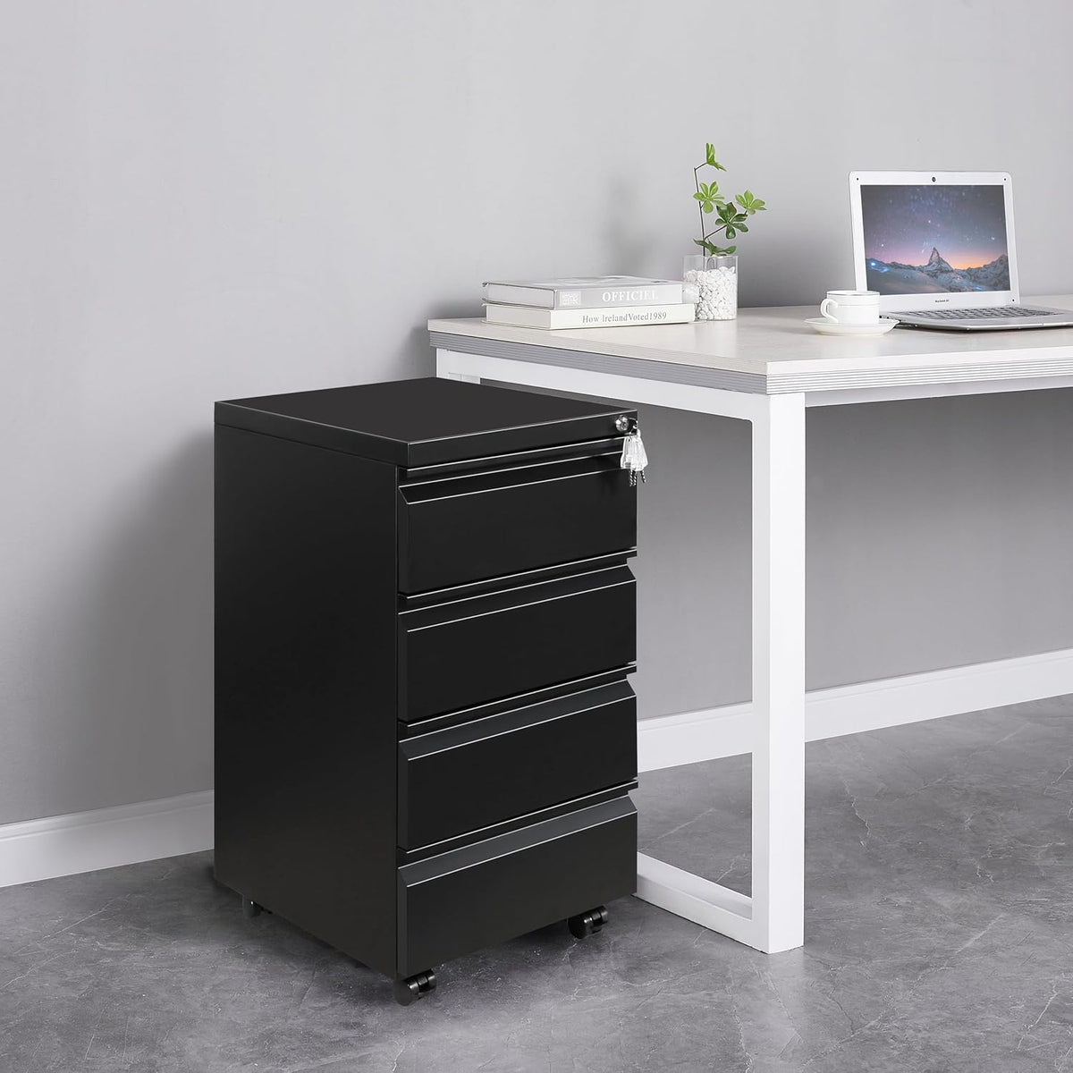 Rolkast, afsluitbare archiefkast met 4 sleutels, metalen kantoorkast, archiefkast onder bureau, met 4 laden, voorgemonteerd, afsluitbaar, kantoor, zwart