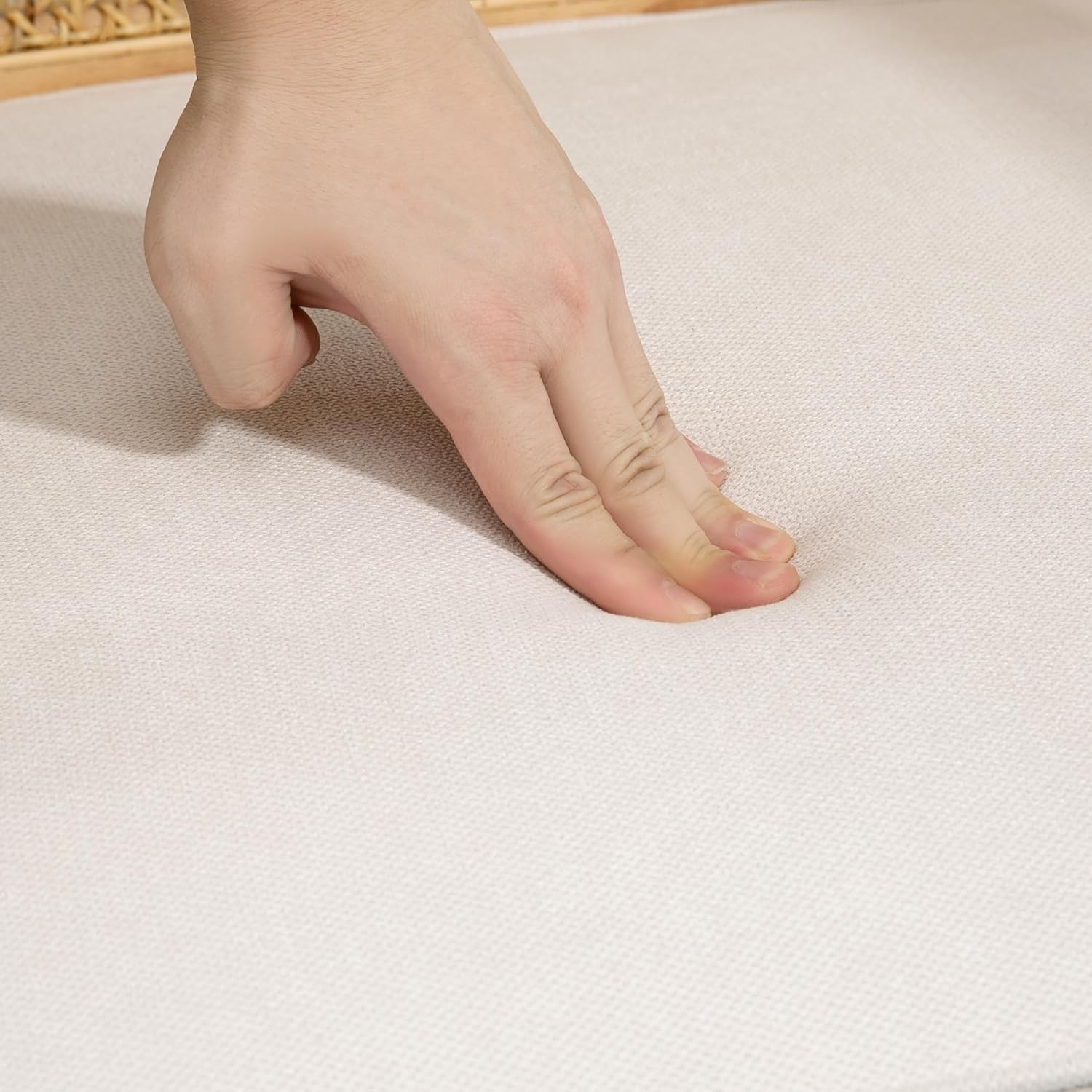 HOMCOM Sessel Wohnzimmer Relaxsessel mit Armlehnen, Sitzkissen, Loungesessel mit Rattan-Rückenlehne, Lesesessel mit Leinen-Optik, Holzrahmen, Polstersessel für Schlafzimmer Creme - QUORE