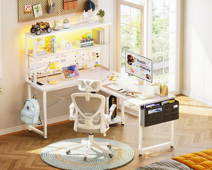 Coleshome Gaming tafel L-vorm met led en stopcontacten, 135 × 100 cm omkeerbaar gamingbureau met legplanken, hoekbureau met opbergtas voor thuiskantoor en gaming, wit