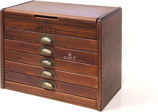 DMC Houten Collectors Box Bevat een Elk van alle 500 Gestrand Katoenen Draden