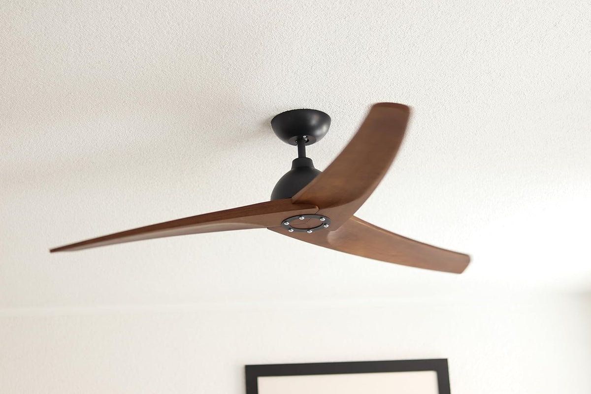 Pepeo Lypsi plafondventilator met afstandsbediening | Zeer stille plafondventilator met achteruitloop en timerfunctie. Ventilator diameter 142 cm. Kleur: zwart/donker hout