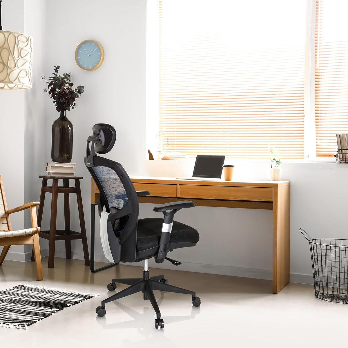 hjh OFFICE Venus Base 657110 Bureaustoel, managersstoel, blauw, ergonomische flexibele lendensteun, hoog zitcomfort, ergonomische draaistoel met verstelbare armleuningen, bureaustoel