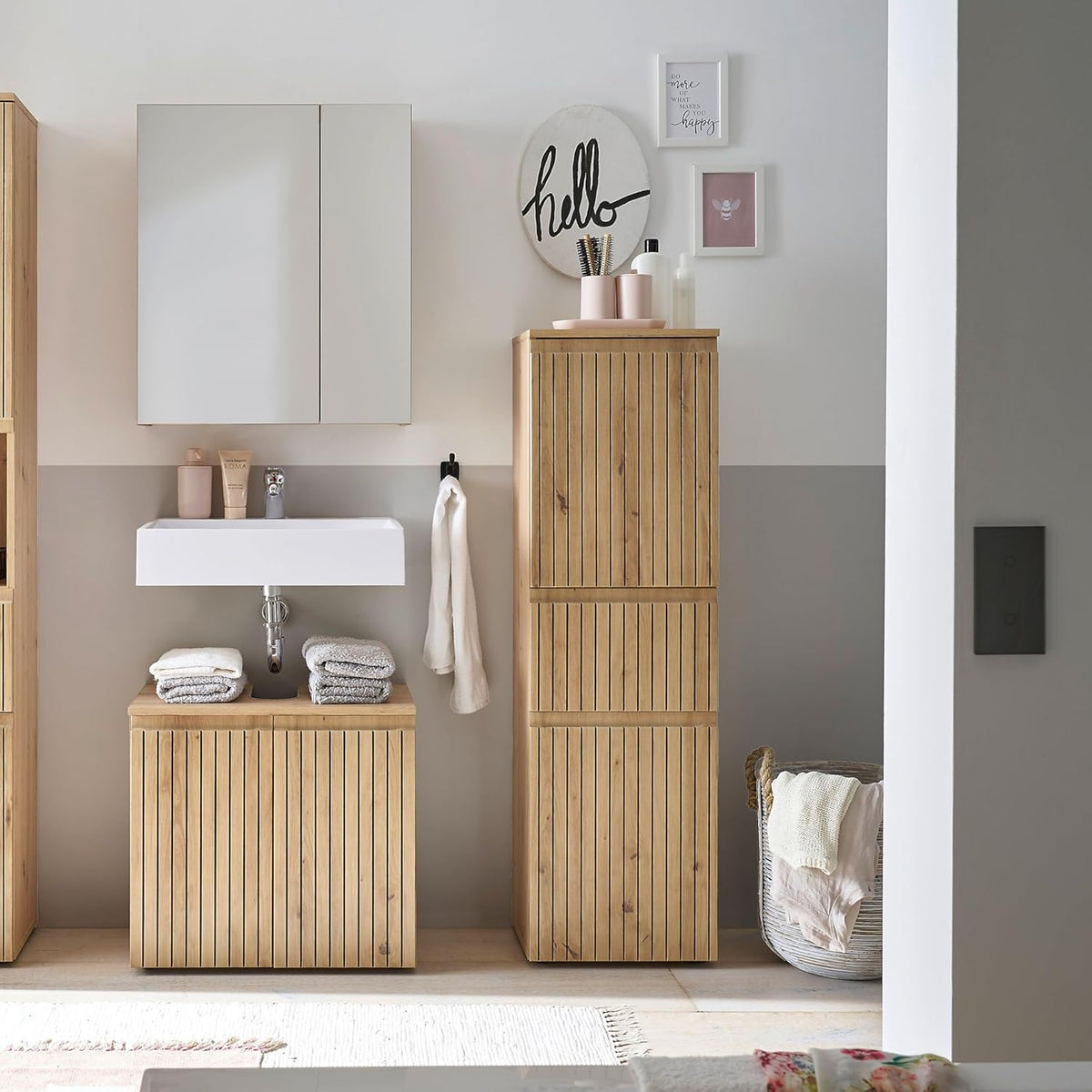 Stella Trading Austin badkamercommode in Artisan eikenlook, wilde eiken-look, FSC-gecertificeerd - badkamerkast met veel opbergruimte - 40 x 136 x 31 cm (b x h x d)