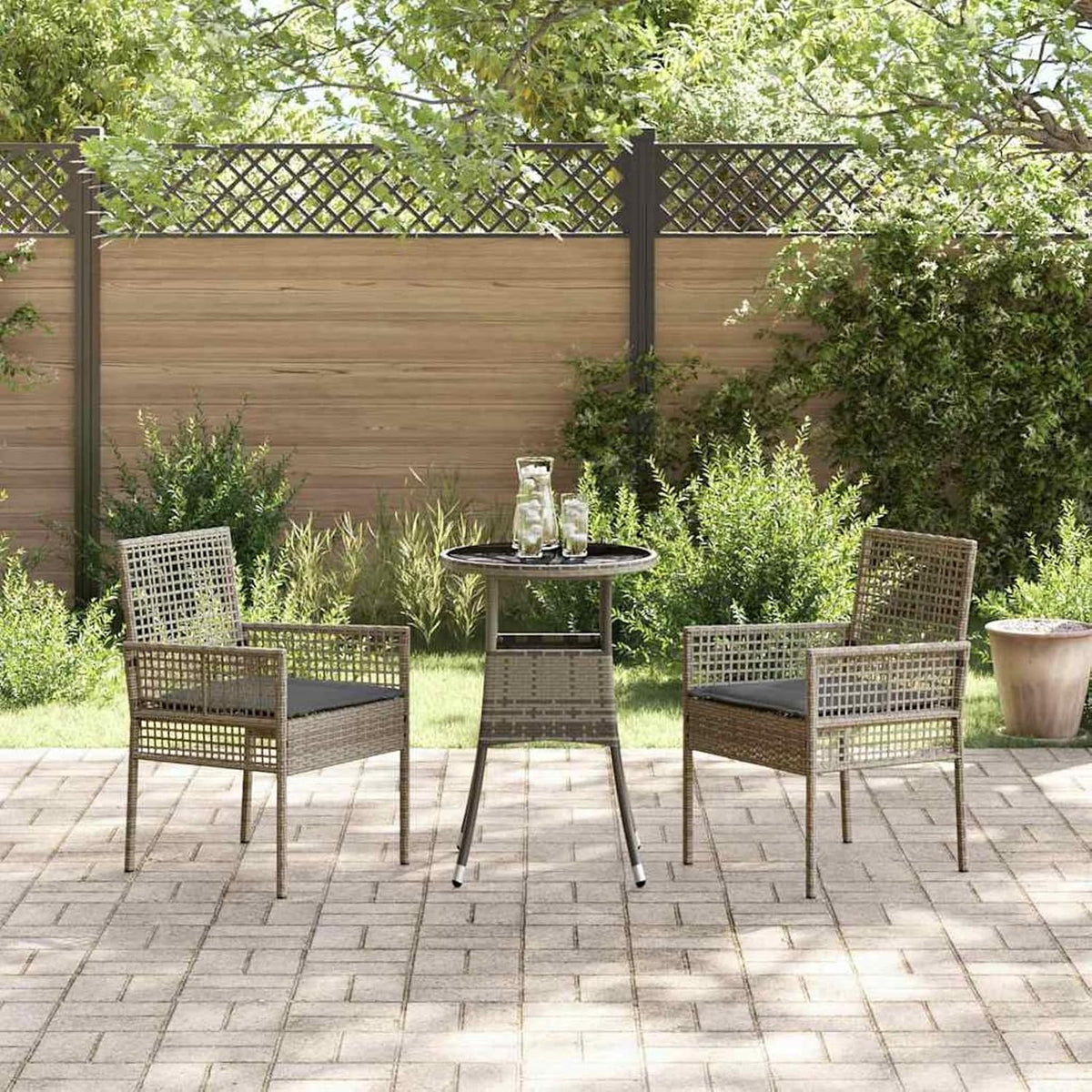 Gecheer Garden Furniture Set, Durable Poly Rattan Dining Set with Rectangular Table, 60 x 75 cm, Grey, Weatherproof, for Two People, Ideal for Balcony and Patio 3334945 - QUORE