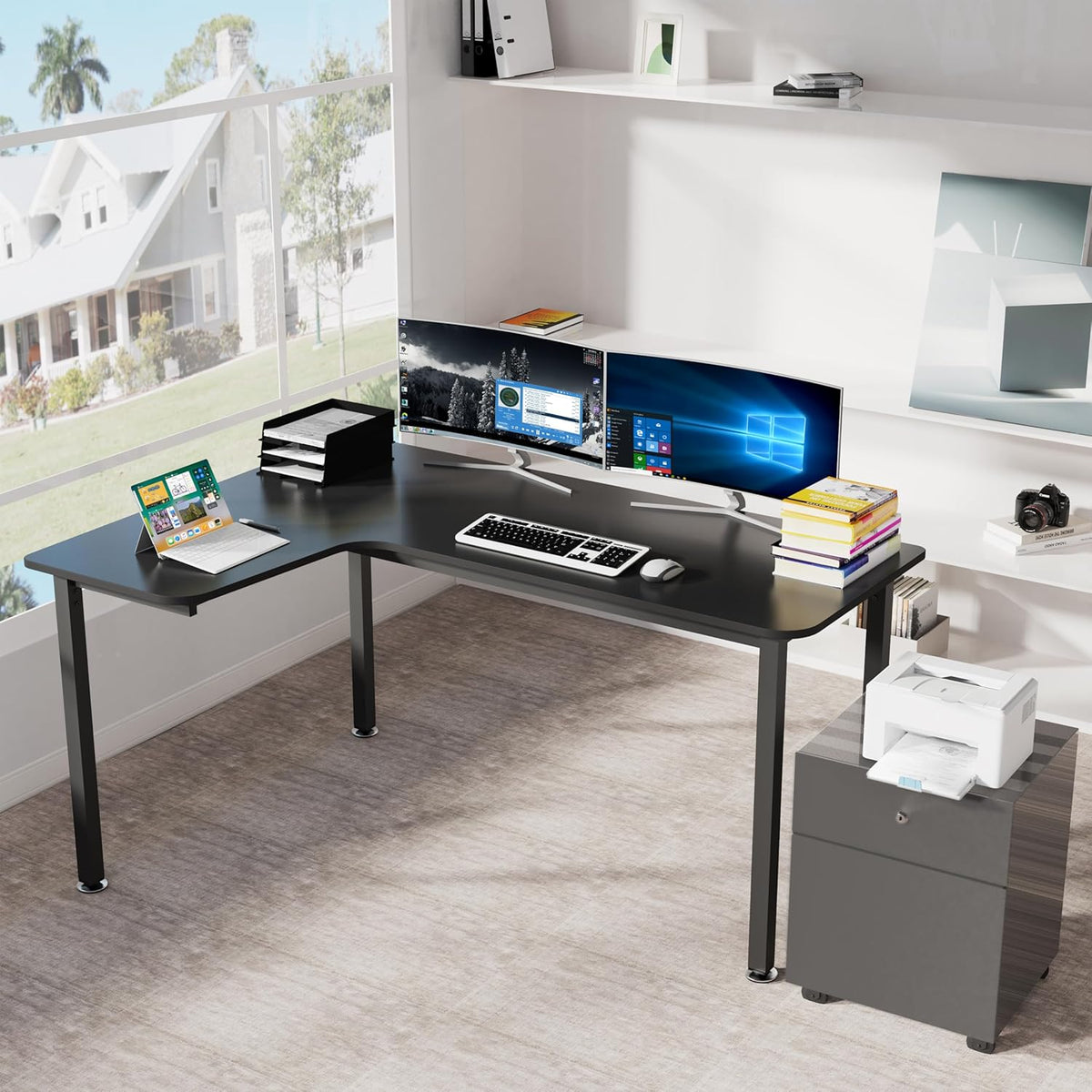 Eureka Ergonomisch L-vormig gaming-bureau, 155 x 110 cm hoekbureau. Grote pc-gaming-tafel met kabelbeheersysteem en muismat voor thuiskantoor. Zwart, links