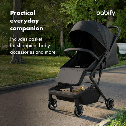 Babify Urban Ease Kinderwagen - Geboorte tot 4 jaar (22 kg), Met één hand in te klappen, Verstelbare rugleuning & voetensteun, Uitneembare bekleding, Kap met venster, Compact, Zwart