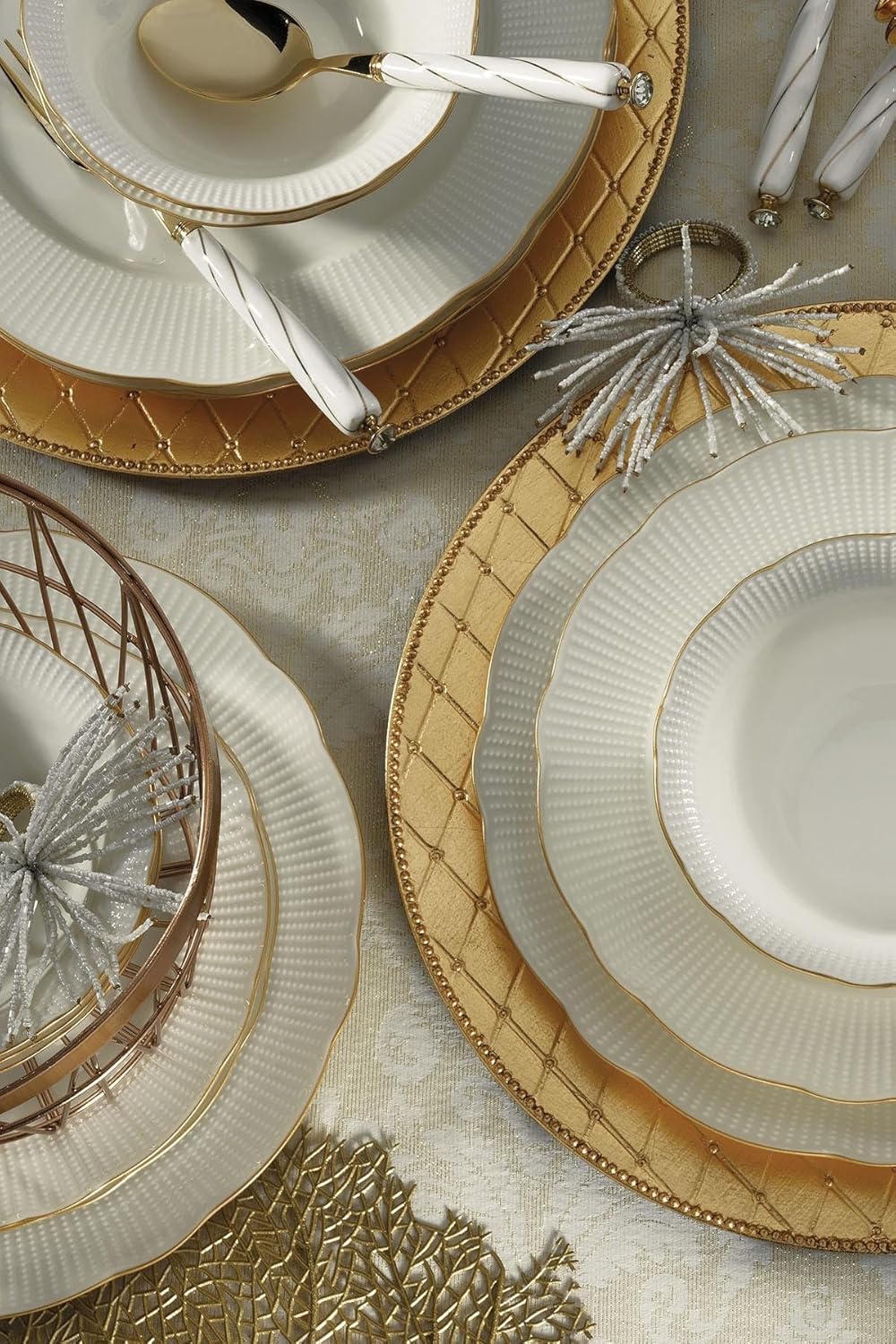 Elegante 26-delige dinerset, 100% porselein, wit en goud, inclusief serviesborden, diepe borden, kommen en borden, vaatwasser- en magnetronbestendig