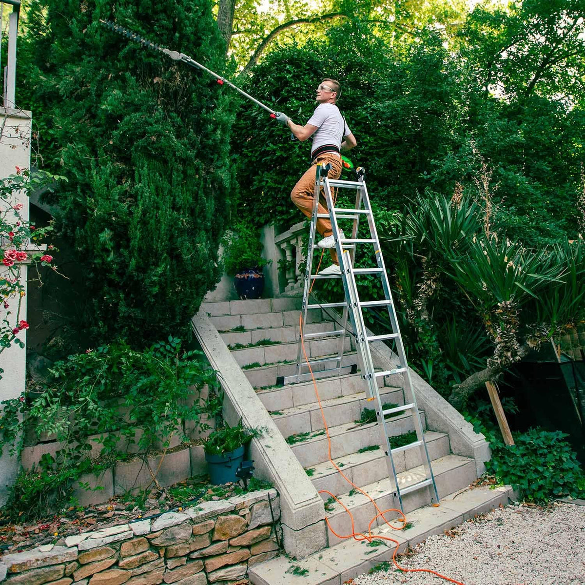 Hostrom Ladder, 3 planken, 3 x 7 treden, aluminium, uittrekbaar, 6 posities, max. werkhoogte 5,00 m, 5 jaar garantie
