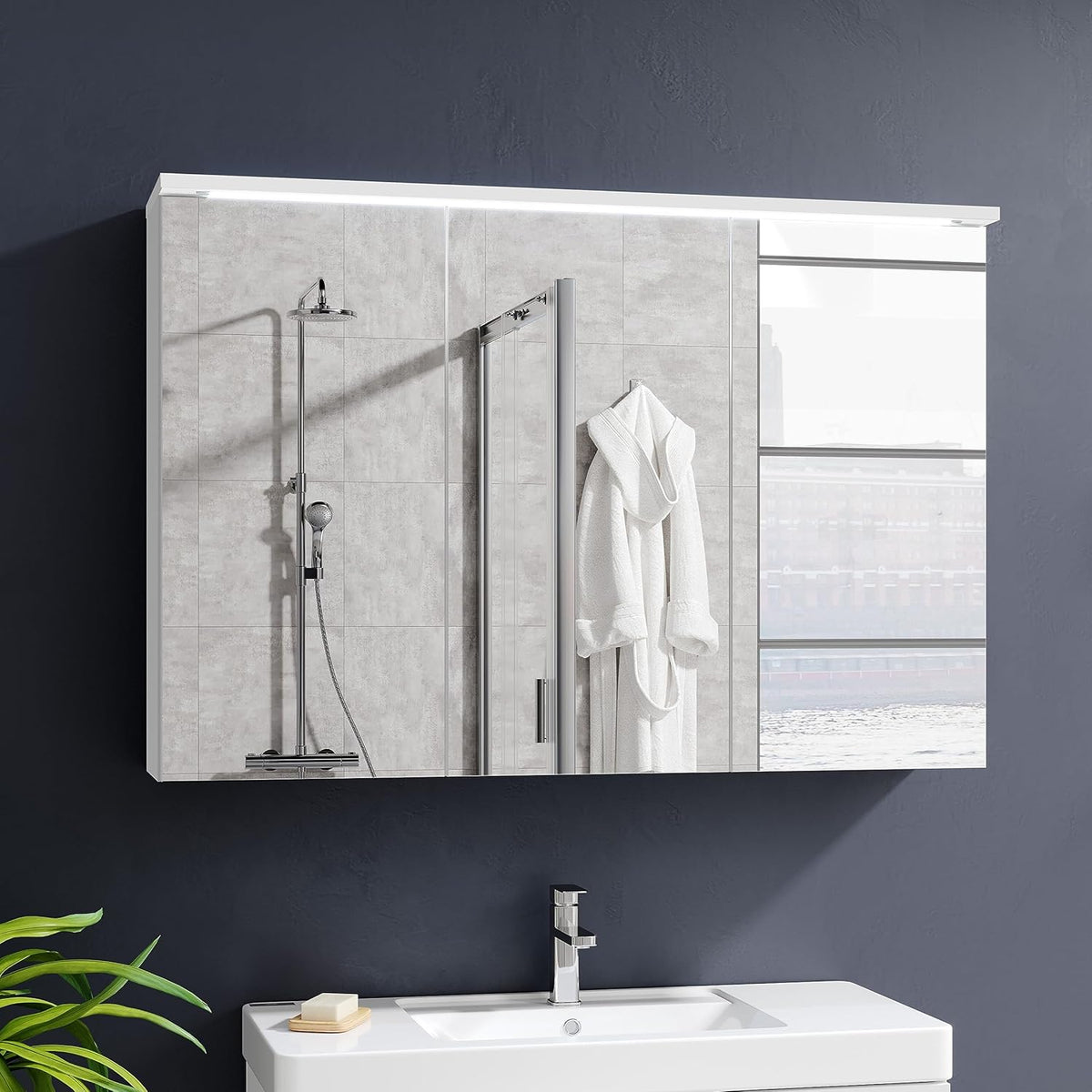 Stella Trading TWO Spiegelkast met ledverlichting in wit, badkamerspiegelkast met veel opbergruimte, 100 x 68 x 22,5 cm (b x h x d) - QUORE