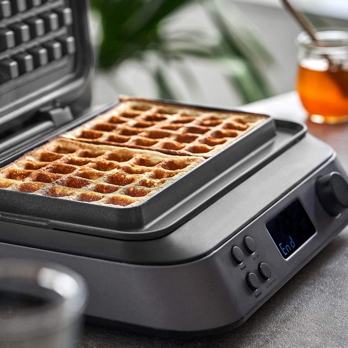 Wafelijzer Wanda 1600 W, dubbel wafelmaker voor Belgische wafels, praktische overloopgroef