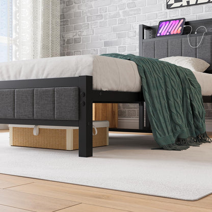 Bedframe met laadstation, eenpersoonsbed, metalen bed, gestoffeerd bed, 90 x 200 cm, bedframe van metaal, jeugdbed met lattenbodem, hoofdeinde in grijs, voor slaapkamer en logeerkamer