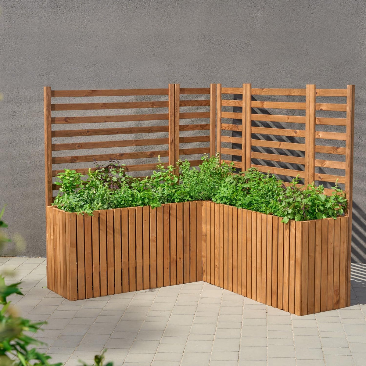 Trellis Planter with Planter, Wooden Flower Box for Garden, Balcony, Patio, Raised Bed with 18 L Plastic Plant Insert (Vertical Brown, 98 x 36 x 55 cm H130) - QUORE
