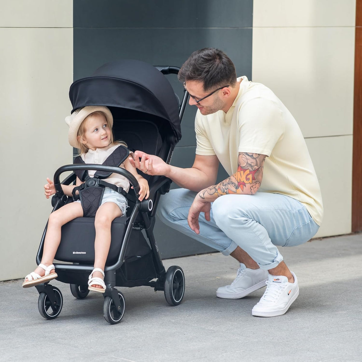 KikkaBoo CIELA Kinderwagen, buggy tot 22 kg, automatisch opvouwen, verstelbare rugleuning, gering gewicht, compact, cabinemaat, zwart