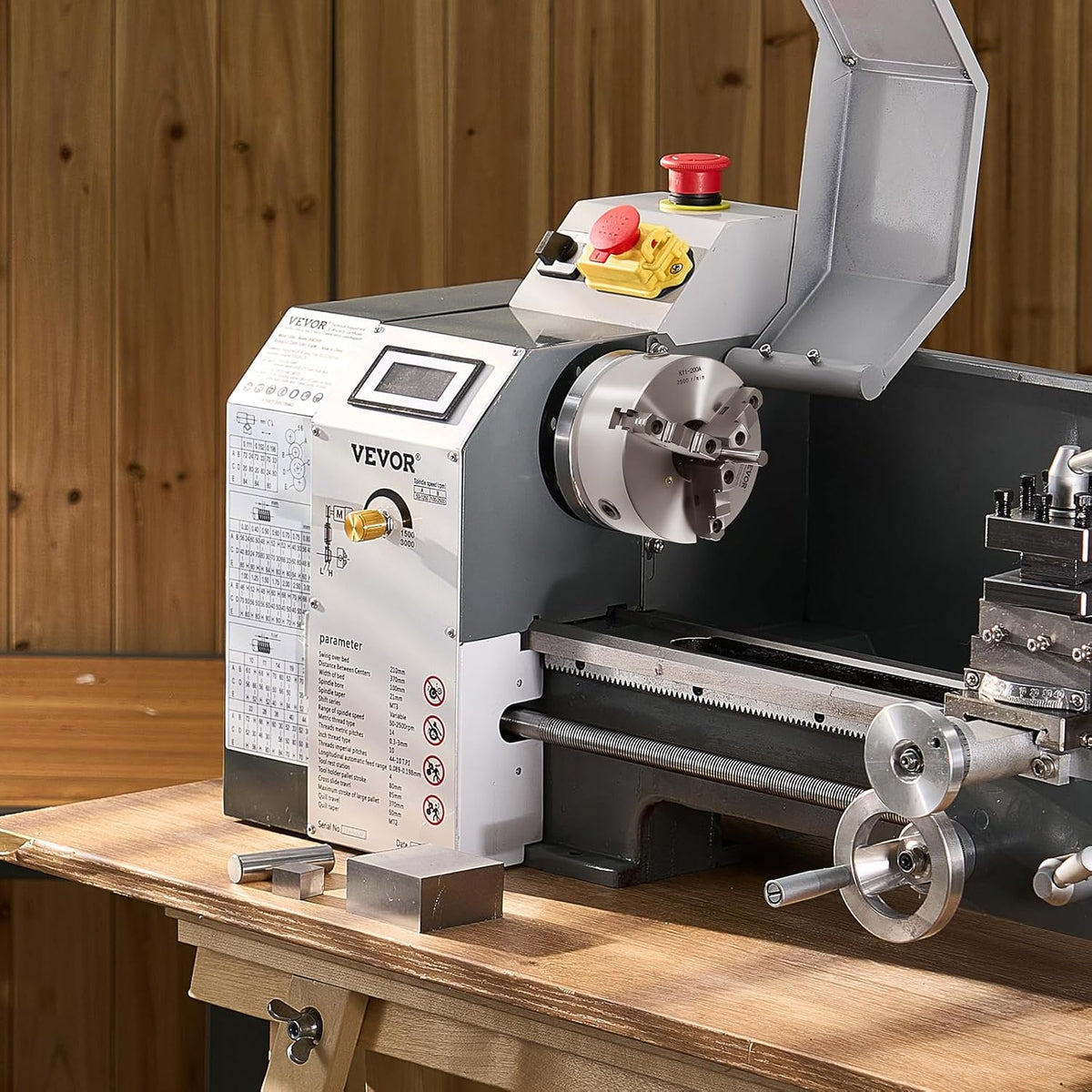 VEVOR 3-jaw lathe holder, 200 mm, self-centering chuck with 2 1/4"-8 threaded support plate, 4-200 mm clamping range with T-wrench screws, HT300 material, for wood-metal lathe