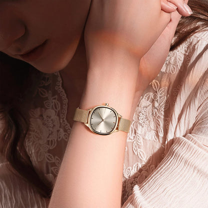 LANZOOM Dameshorloge minimalistisch ontwerp grijze kleur vierkante wijzerplaat met gouden Milaan stalen band serie Braini., Goud, armband
