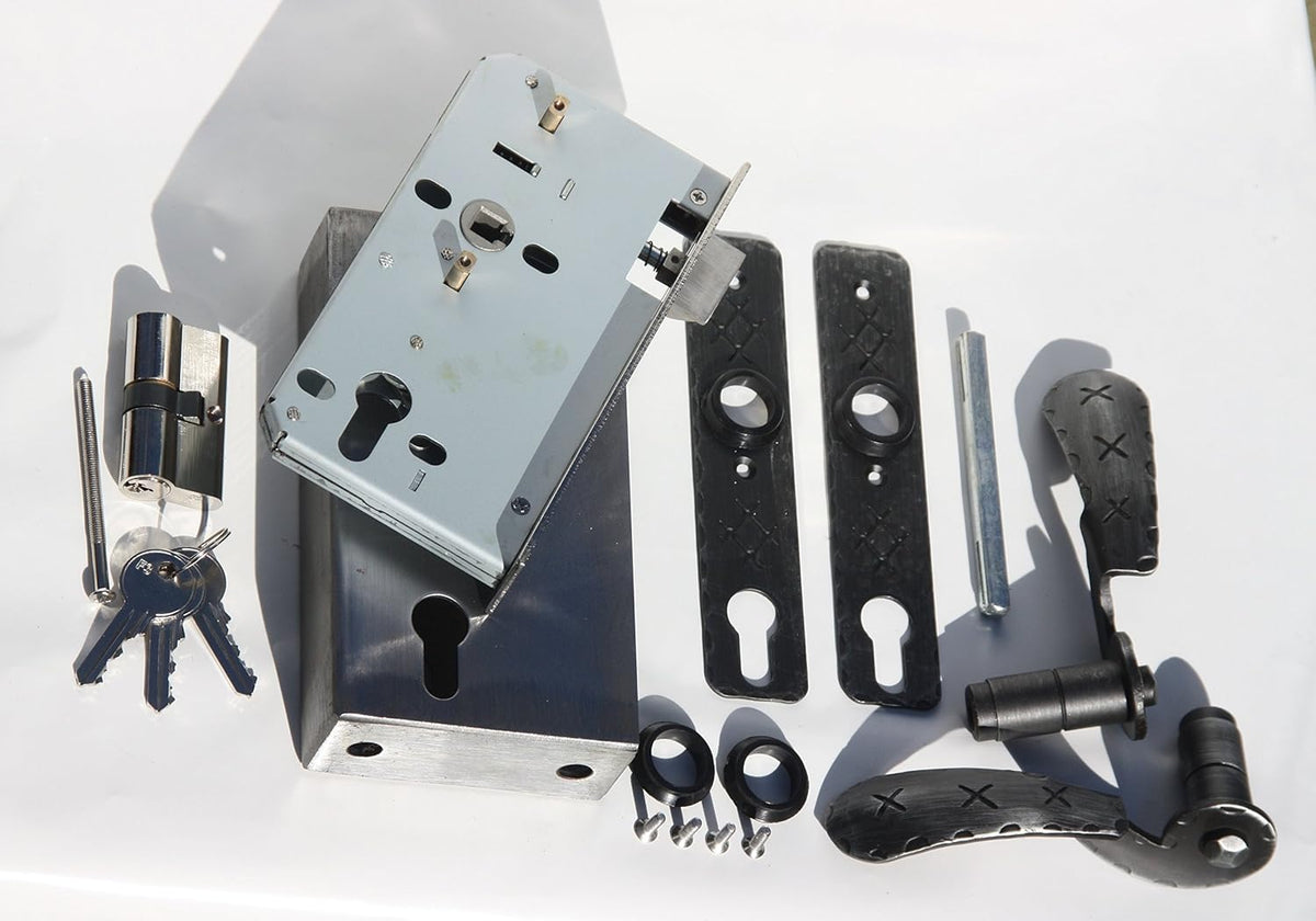 Box slot slot kast 30 mm voor het lassen in tuindeur - complete set - incl. drukknop, korte plaat, PZ profielcilinder