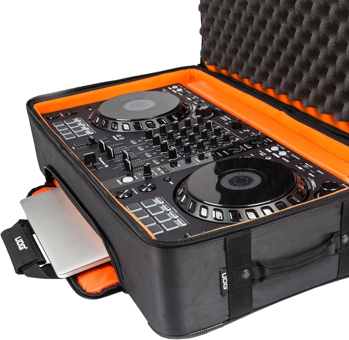 UDG Ultimate Midi Controller Backpack Large Black/Orange inside MKII U9104BL/OR