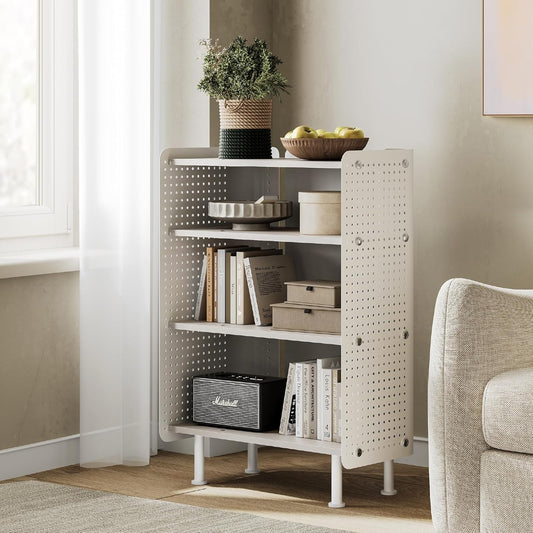Fenge Boekenplank 4 lagen moderne displayrek plank met Pegboard, kleine boekenkast met verstelbare planken voor woonkamer, slaapkamer, thuiskantoor, 61,6 × 31,2 × 85,3 cm, Wit