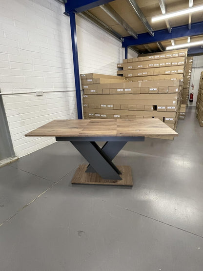 Uitschuifbare Eettafel – Uitschuifbare Tafel – Eettafel Verlengbaar – Tafel Met Verlengstuk – Eiken Eettafel – Uitschuifbaar Van 120 Tot 160 cm – MDF Tafelblad Met Grijs V-Pootframe