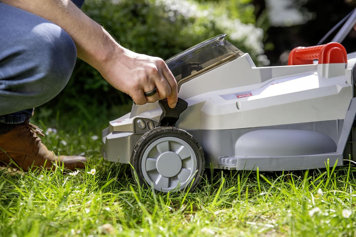 Accu Grasmaaier – Accu Maaier – Elektrische Grasmaaier – Mulchmaaier – Snoerloze Duwmaaier – 33 cm Maaibreedte – Inclusief Accu en Lader