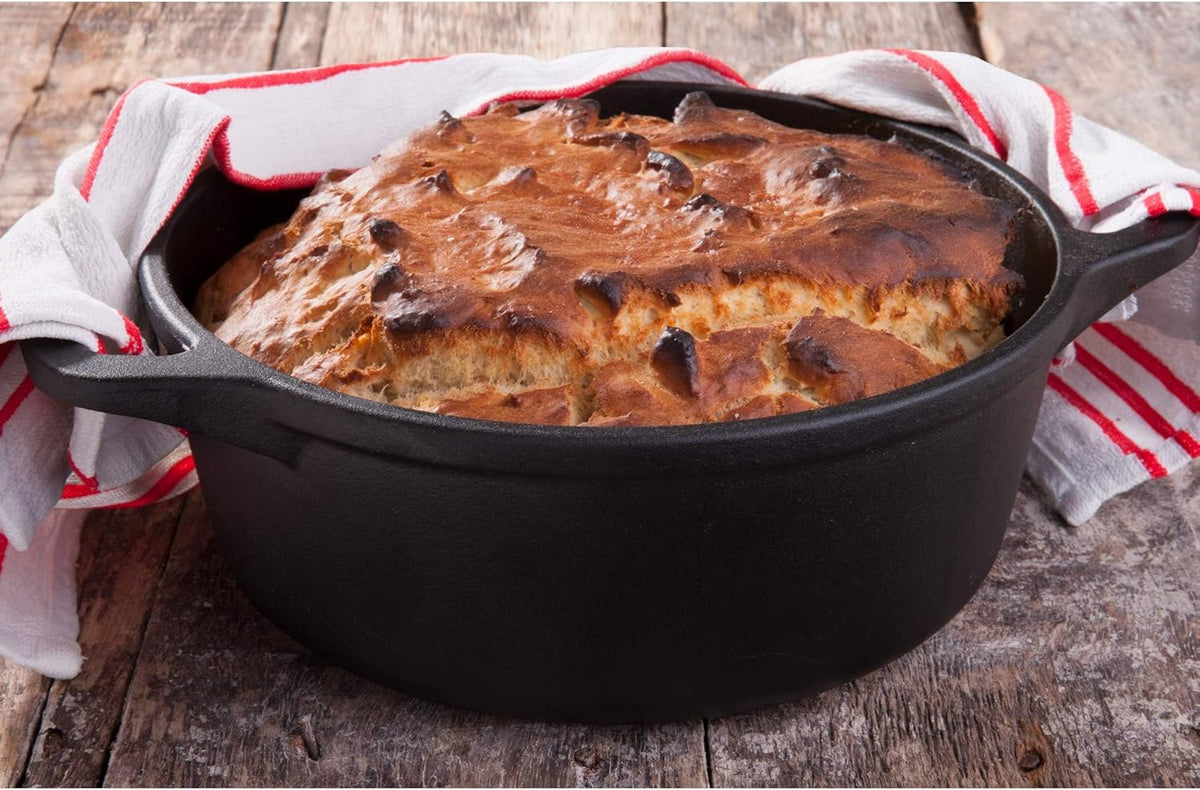 Victoria Dutch Oven Inductie Geëmailleerd Gietijzer 29cm, Cocotte 6,6L, PTFE en PFOA vrij, Geschikt voor Vuur, Barbecue, Oven, Kookplaat, Keramische kookplaat, Gas