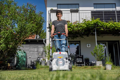 IKRA Elektrische Grasmaaier IERM 2043 T, 2000W, maaihoogte 30-75mm, maaibreedte 43cm, incl. reservemes & mulchkit