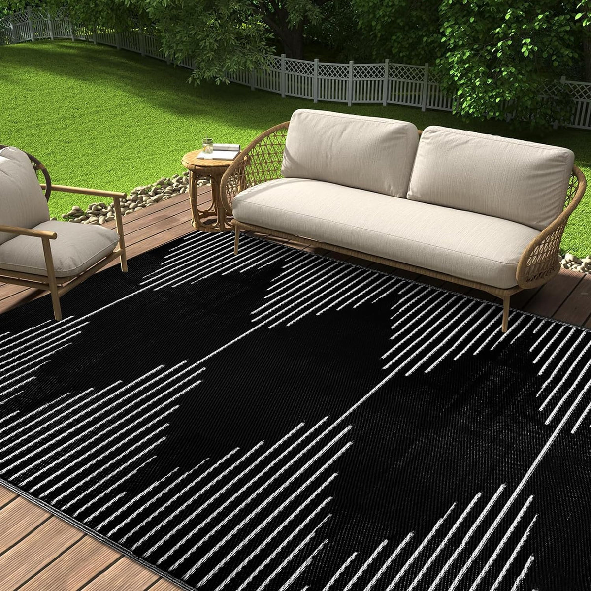 Buiten Vloerkleed - Buitenkleden - Buitentapijt - Opvouwbaar - UV-bestendig - Waterdicht - Buitenmatten - voor Buiten - Balkon - Strand - Picknick -Terras - Rechthoekig - 180 x 270 cm - Zwart