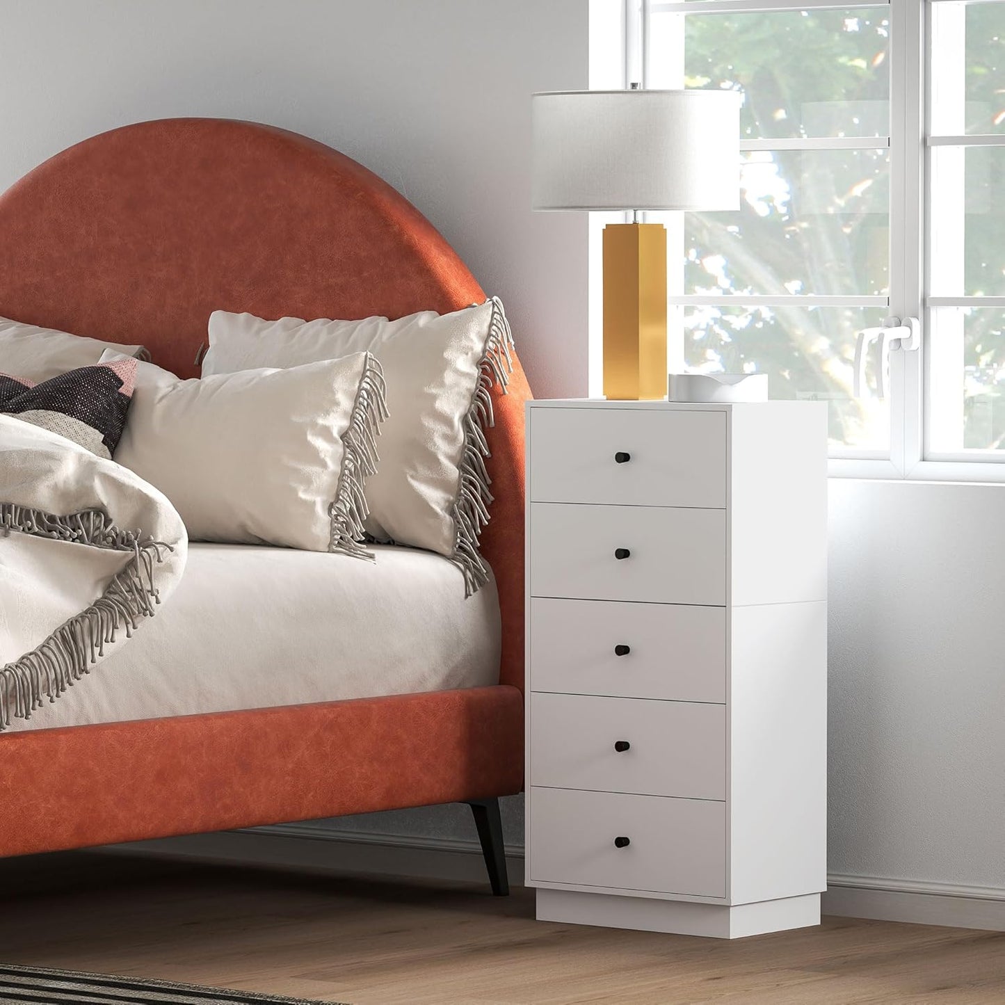 HOMCOM Kommode Sideboard mit 5 Schubladen Schrank aus Holzwerkstoff Aufbewahrungsschrank im Modern Stil Schubladenschrank Kommodenschrank für Wohnzimmer Schlafzimmer Flur 47 x 29 x 95 cm Weiß - QUORE