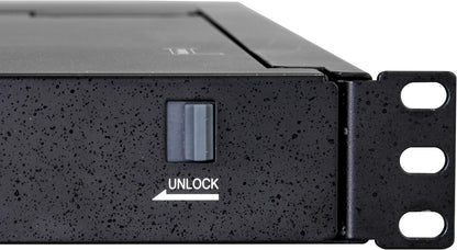 StarTech.com Rekbeugel KVM-console - Single Port VGA KVM met 17" LCD-monitor voor serverrek - volledig uitgeruste universele 1U LCD KVM-lade met kabels en hardware - USB-ondersteuning - 50.000 MTBF (RKCONS1701)