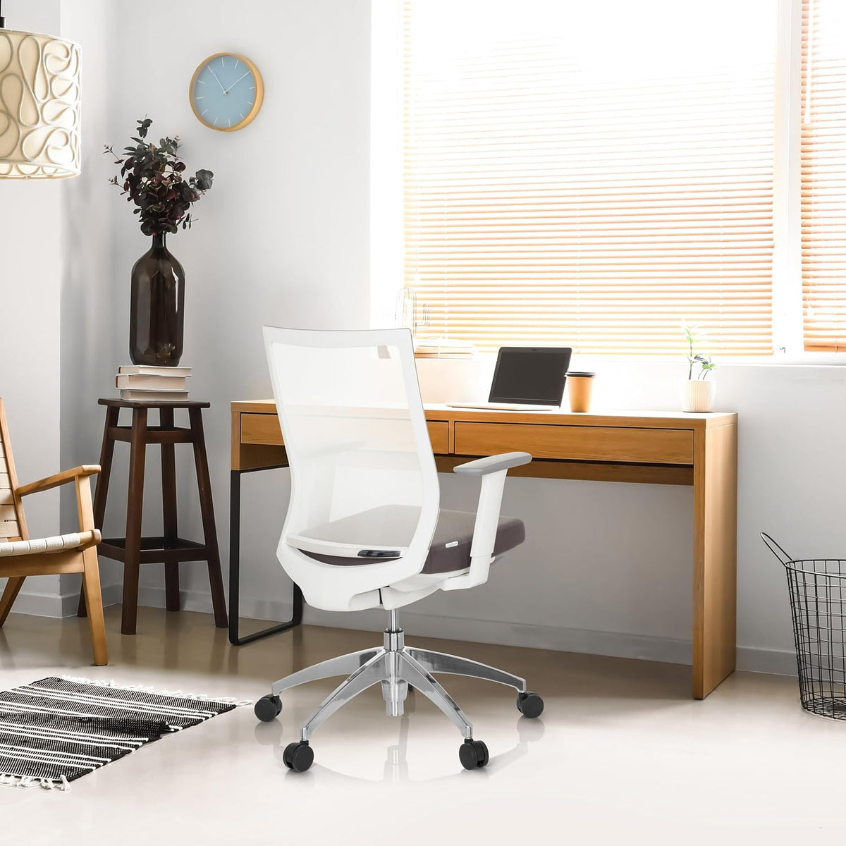 hjh OFFICE 657630 Aspen Professionele bureaustoel, stof/net, wit/grijs, draaistoel, ergonomisch, zelfherstellende netrug, in hoogte verstelbaar
