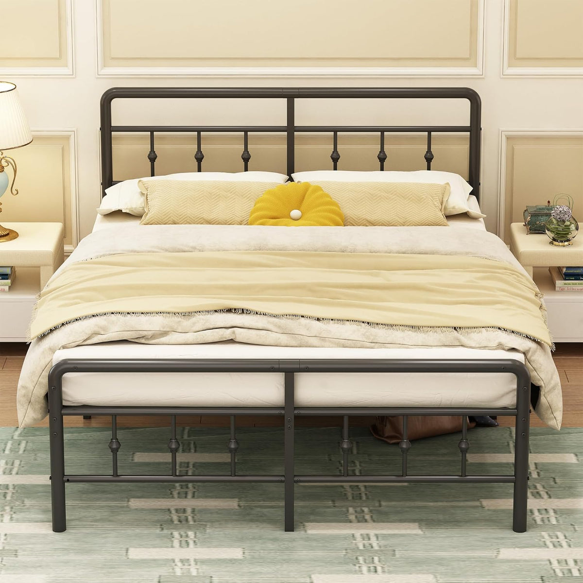 EMODA Metalen Bed Frame 160 x 200 cm met vintage style Hoofdeinde en Voetenbord, Heavy Duty Bedframe 36cm hoog met stalen lattenbodem, Eenvoudige montage, Geluidsvrij, Zwart