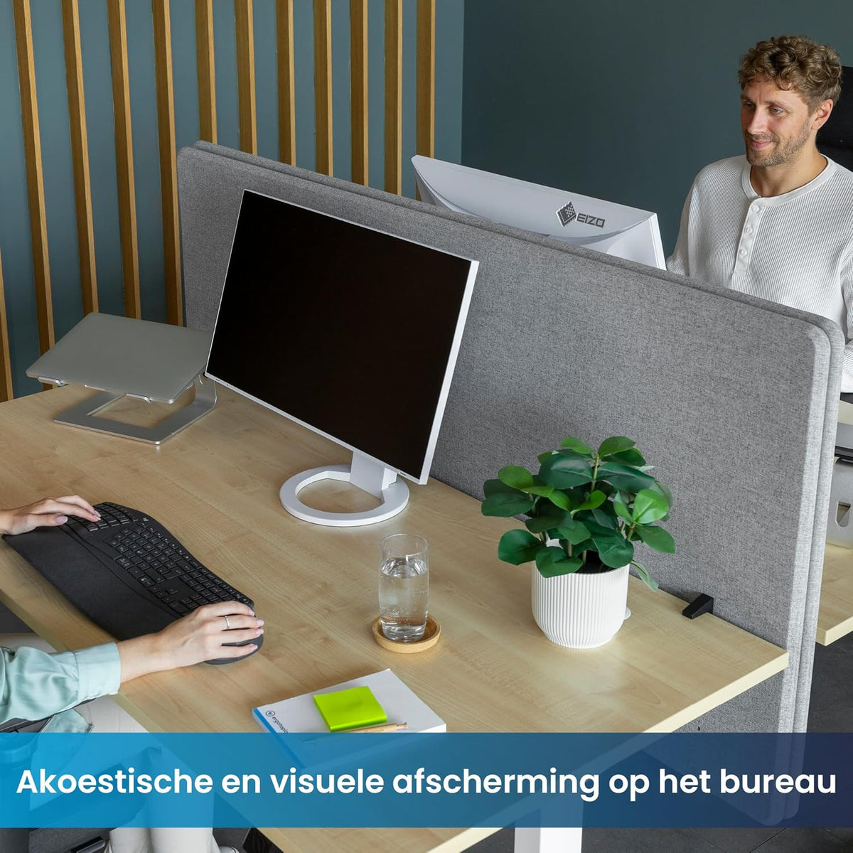 Ergotopia Akoestische Scheidingswand voor Bureau (120 x 80 x 2,8 cm), Verstelbare Zichtbescherming voor Kantoor | Focus Bureauscheidingswand in Grijs, Geluidswerende Ruimteverdeler met Klemmen