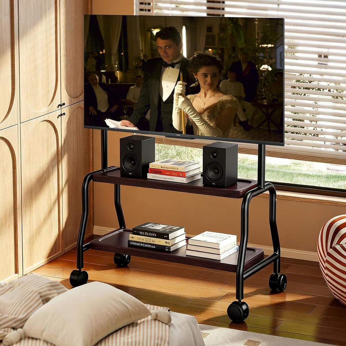 Tv-standaard, oprolbaar voor 32-75 inch televisie tot 50 kg, televisiestandaard op wielen, tv-rolwagen met houten plank, in hoogte verstelbare tv-vloerstandaard, max VESA 600 x 400 mm