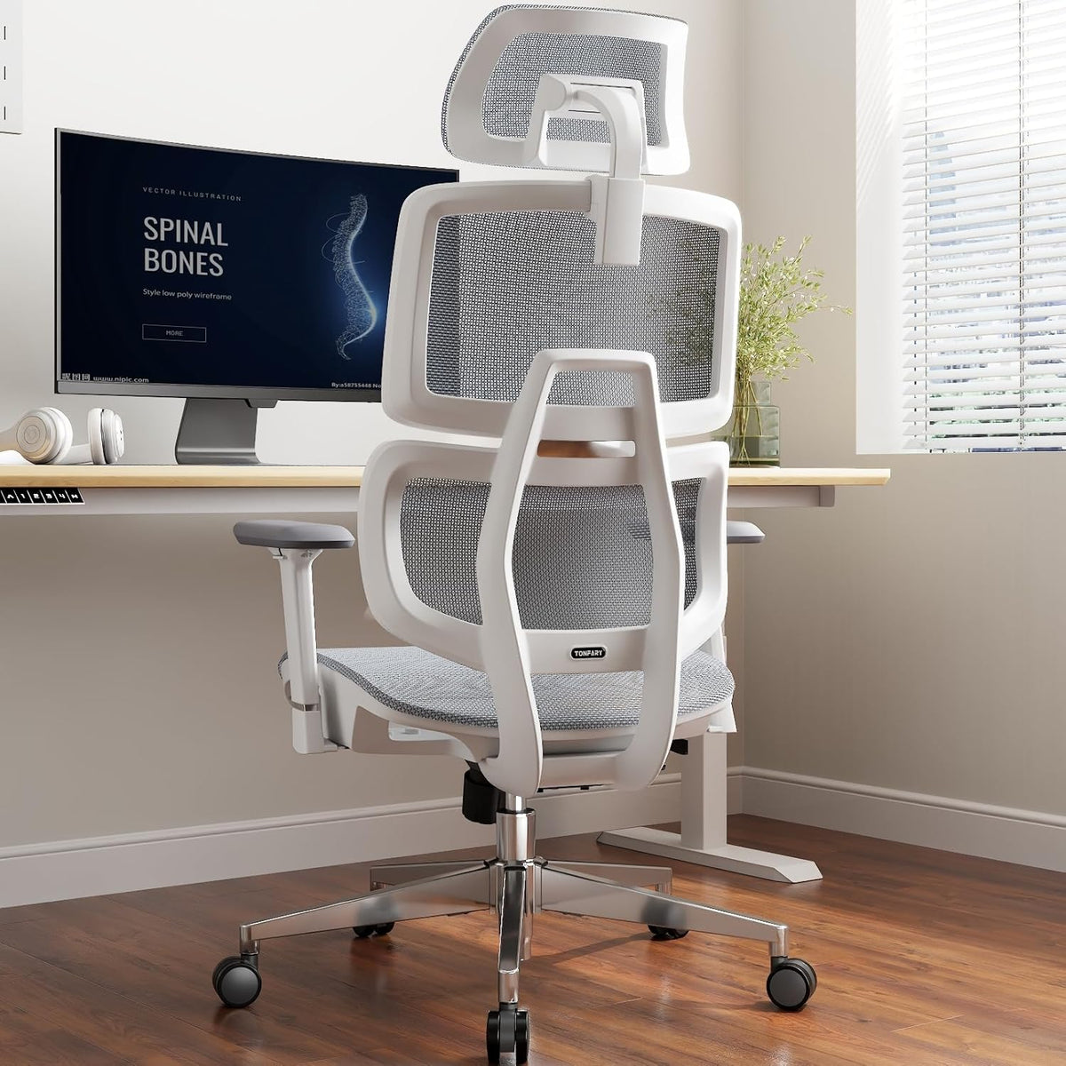 Ergonomic Office Chair, Fully Mesh Office Chair with Lumbar Support, Adjustable 3D Armrest, Headrest, Large and High Swivel Computer Chair (Effen - White)
