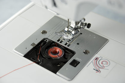 Computernaaimachine Wit-Grijs – Naaimachine – Computer Naaimachine – Elektronische Naaimachine – Naaimachine Voor Beginners En Gevorderden – 197 Steekprogramma's – Met Geheugenfunctie