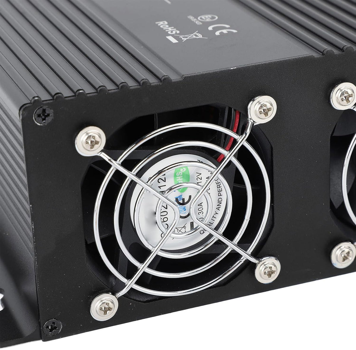 MPPT Solar Controller 40A 12V / 24V Car - Intelligent Regulator for AGM Lithium Battery | 680W PV Capacity with Overload Protection | RV Marine Home Off Grid - QUORE