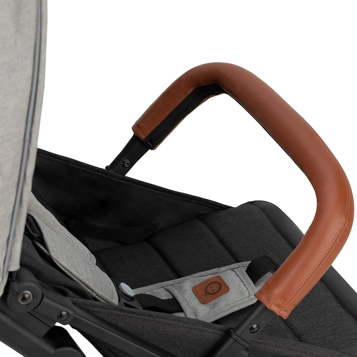 MoMi ESTELLE Vanaf 6 maanden (tot 15 kg), inklapbare kinderwagen met 5-punts riem, boodschappenmand, telescoopstang, inklapbaar