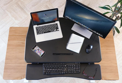 Seville Classics In hoogte verstelbaar tot 19,1 inch dubbele monitorverhoger met toetsenbordlade en smartphone/tablet-standaard, aluminium, zwart, 90 cm x 59 cm