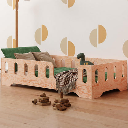 smartwood Children's bed 90 x 190 - Montessori bed made of FSC certified wood, with fall protection and slatted frame, load capacity up to 230 kg - Easy assembly - TILA 2L - QUORE
