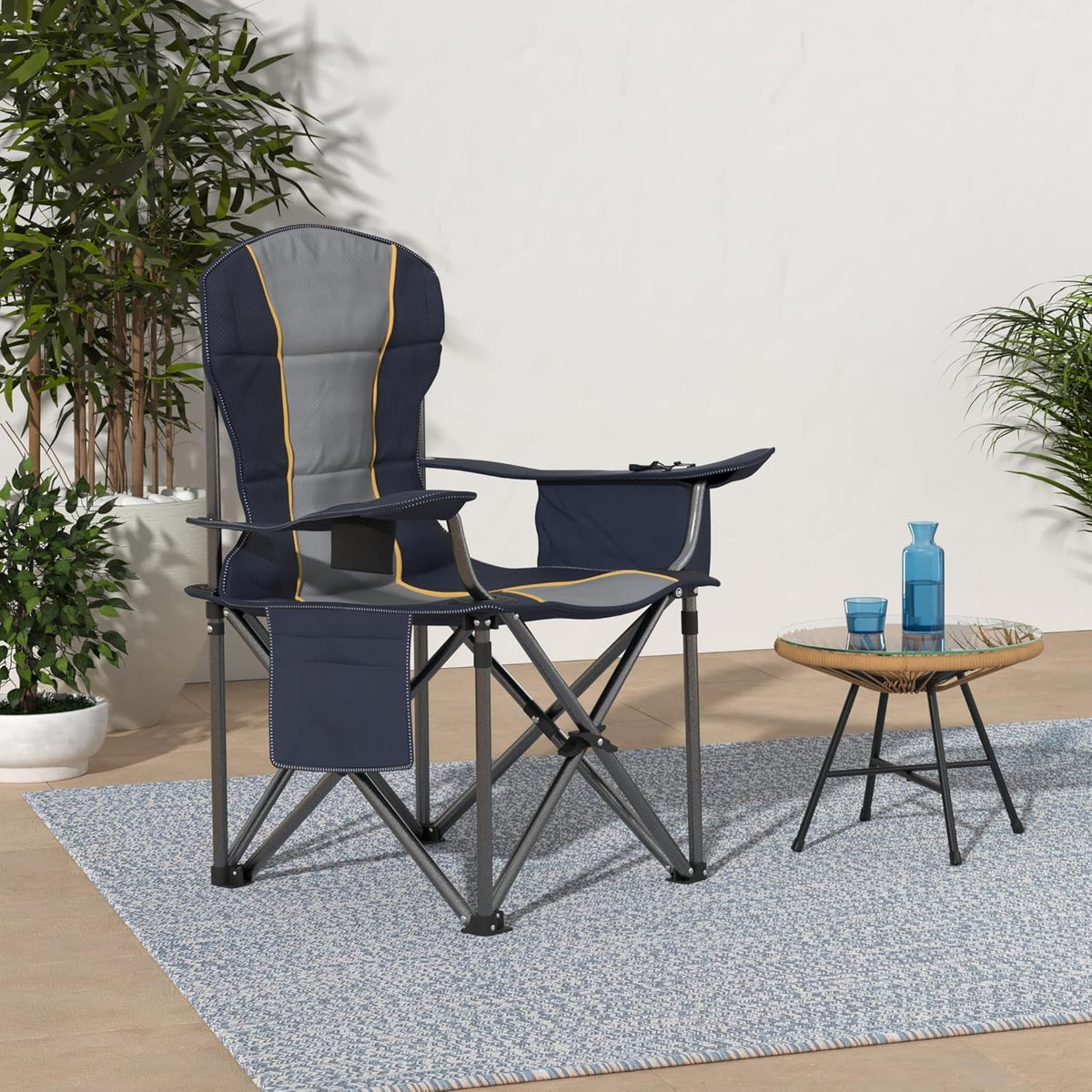 HIGH POINT SPORTS Oversized draagbare campingklapstoel, opvouwbare buitenstoelondersteuning 400 pond, arm gazonstoel met bekerhouder en koeltas voor volwassene, blauw