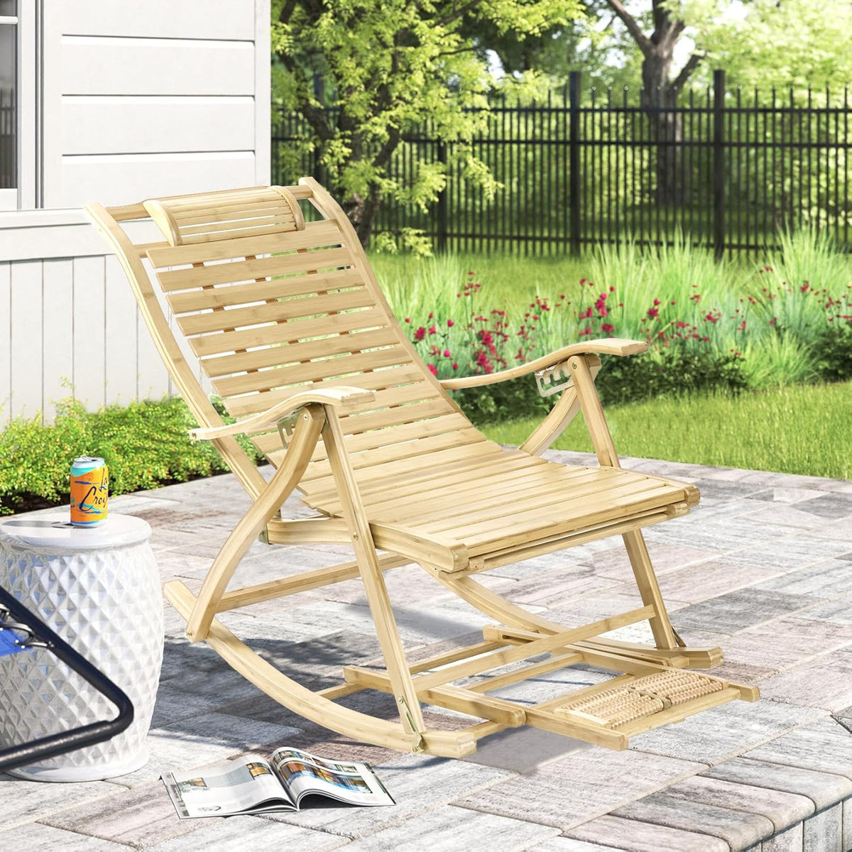 FATIVO Klapstoel, schommelstoel, bamboe, verstelbaar, 5 niveaus, schommelstoel met balkon, tuin, met massage, voetensteun, armleuning en kussen, maximale belasting van 150 kg