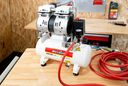 Compressor – Luchtcompressor – Aircompressor – Olievrije Compressor – Tankcompressor – Stil en Compact – 6 Liter Tank – 0,5 PK – 8 Bar Maximale Druk