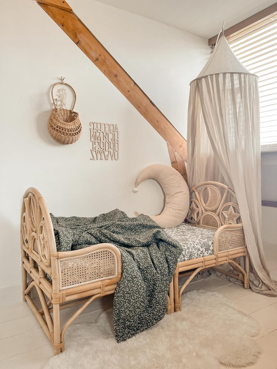 Rattan Toddler Bed Oliver Teddy 140x70cm - QUORE