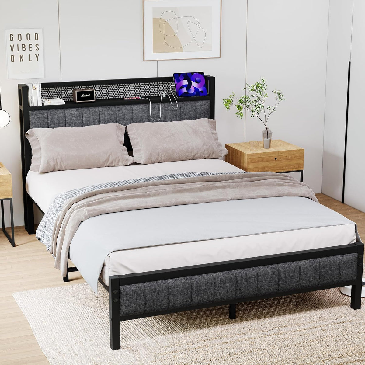 Bed met lattenbodem van metaal, bedframe met hoofdeinde en laadstation (zwart + grijs, 140x200)